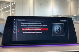 valkoinen BMW 520 2018 kuva 19.