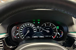 valkoinen BMW 520 2018 kuva 20.