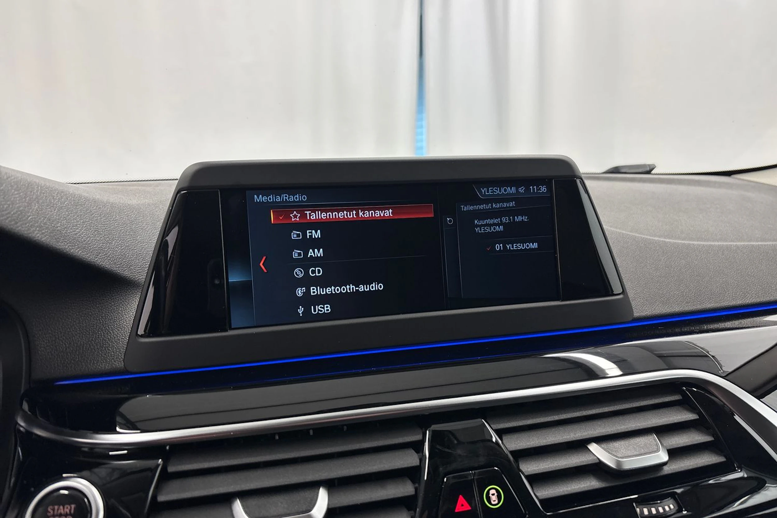 valkoinen BMW 520 2018 kuva 22.