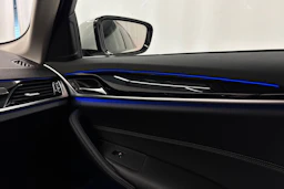 valkoinen BMW 520 2018 kuva 25.