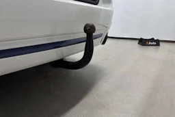 valkoinen BMW 520 2018 kuva 28.