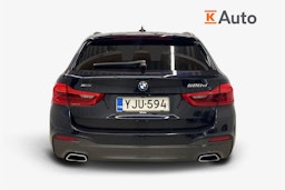 musta BMW 520 2018 kuva 3.