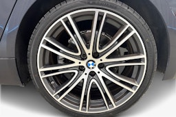 musta BMW 520 2018 kuva 11.