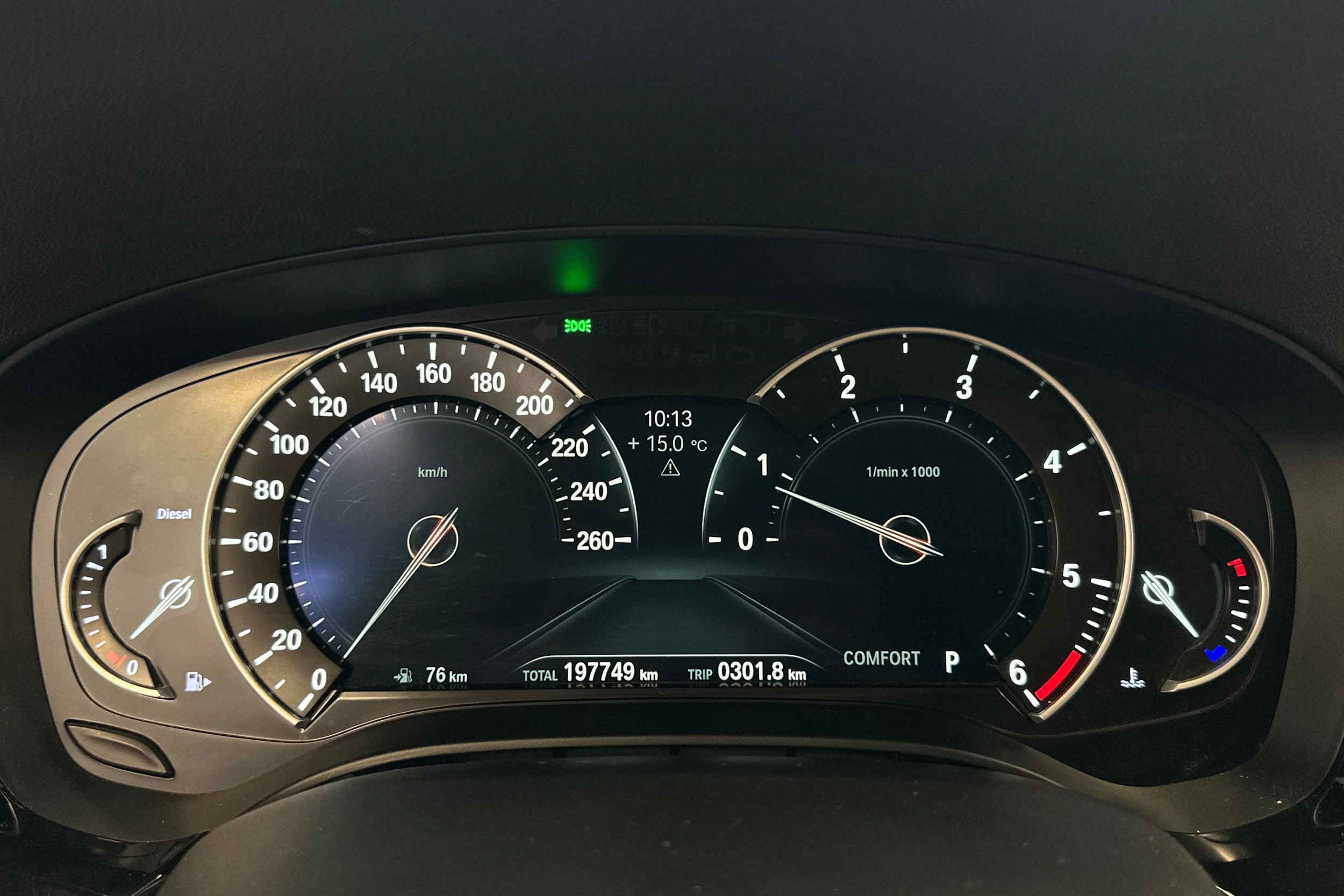 musta BMW 520 2019 kuva 16.