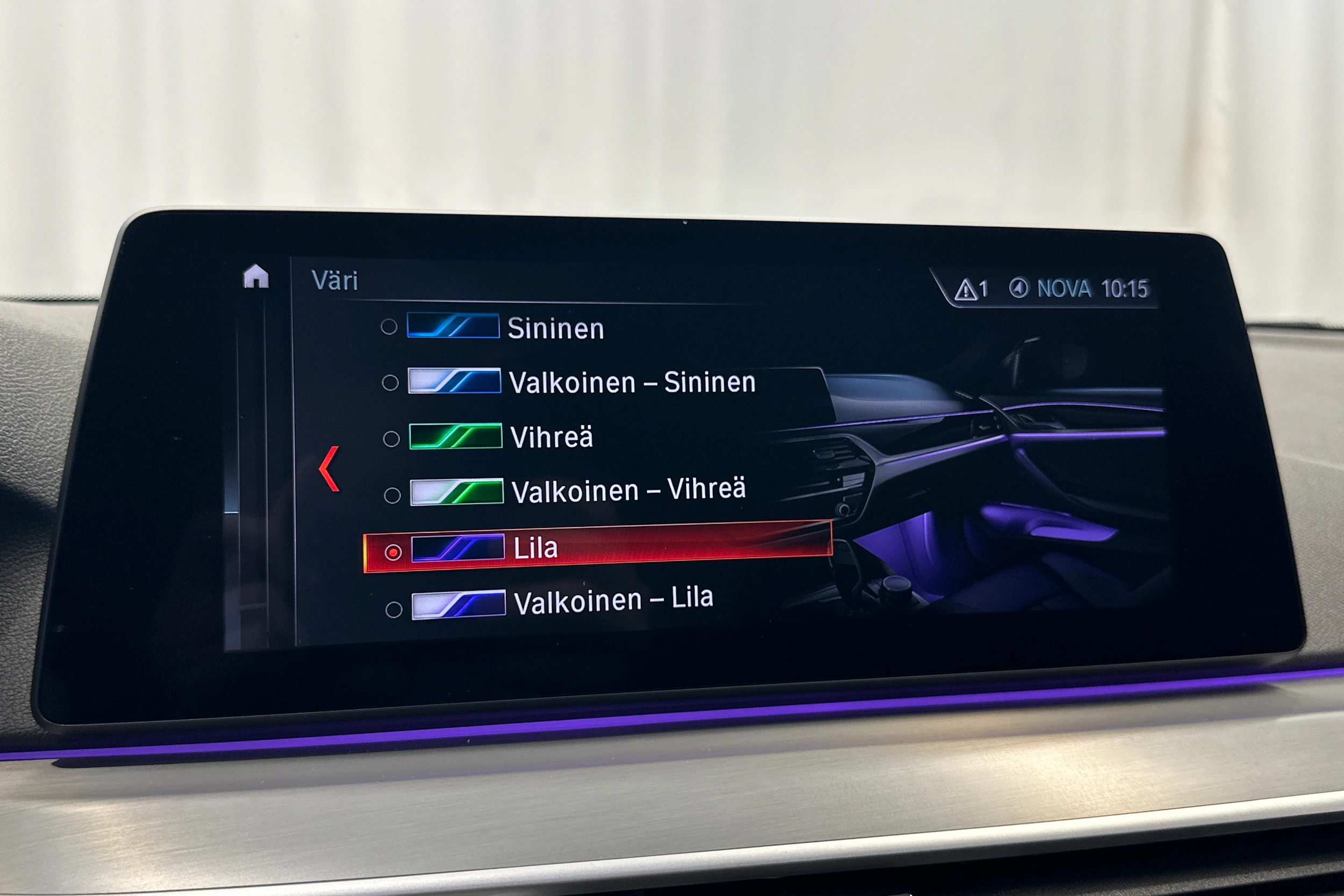 musta BMW 520 2019 kuva 21.