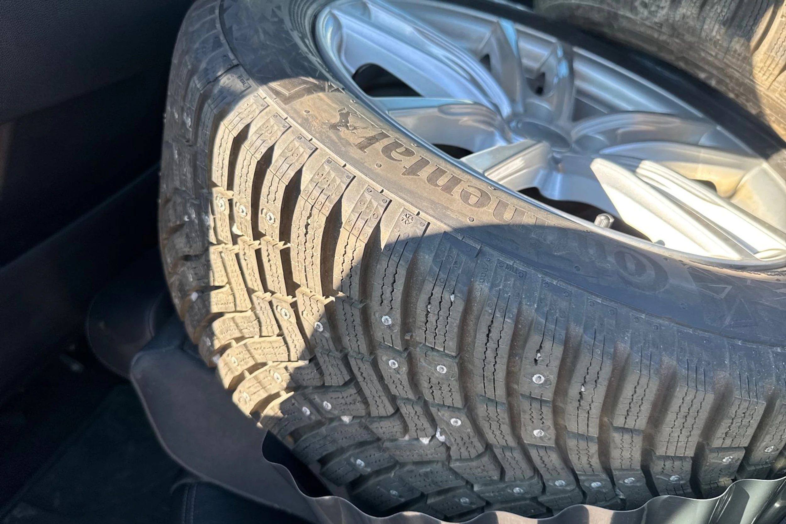 musta BMW 520 2019 kuva 5.