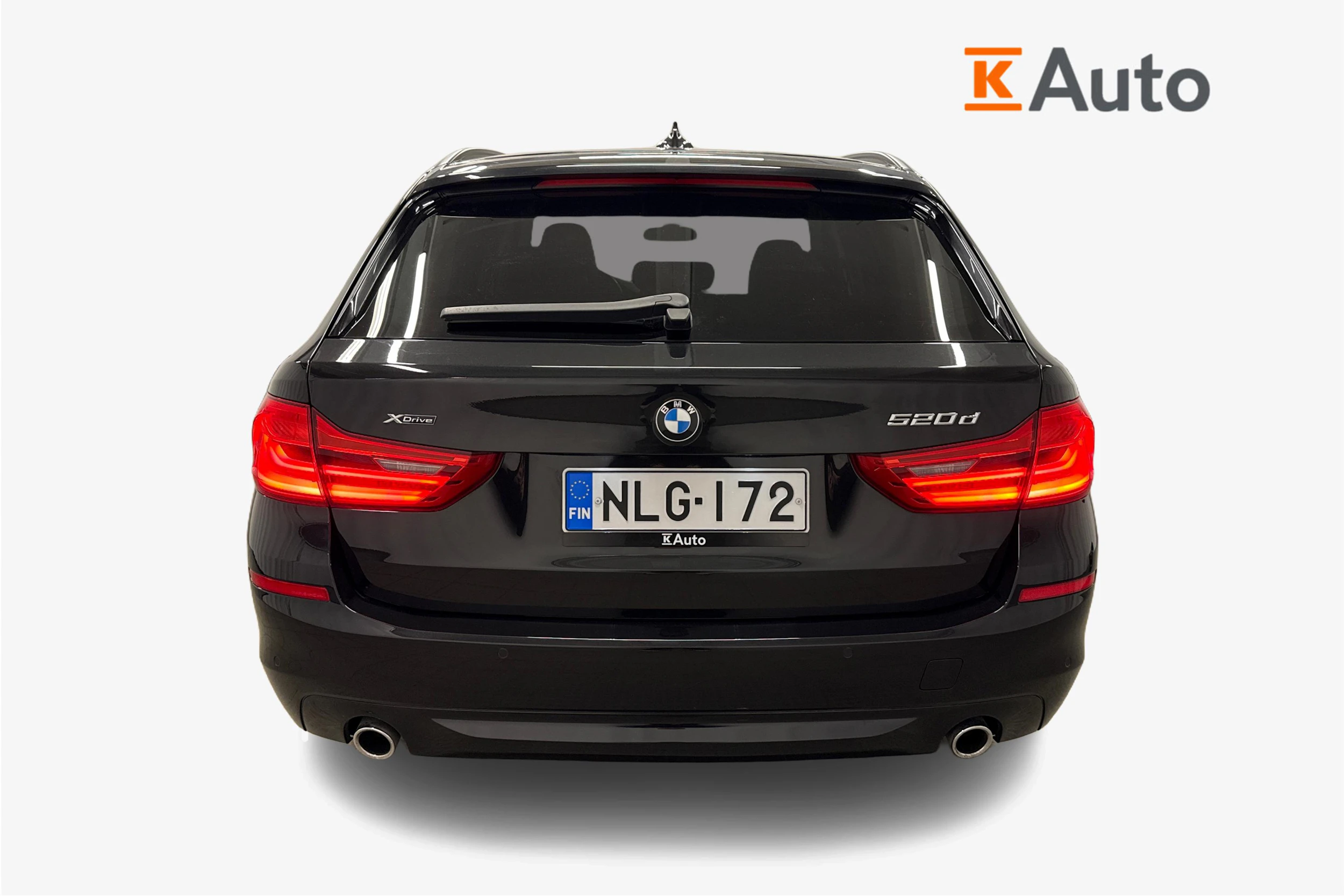 Musta BMW 520 2019 kuva 3.