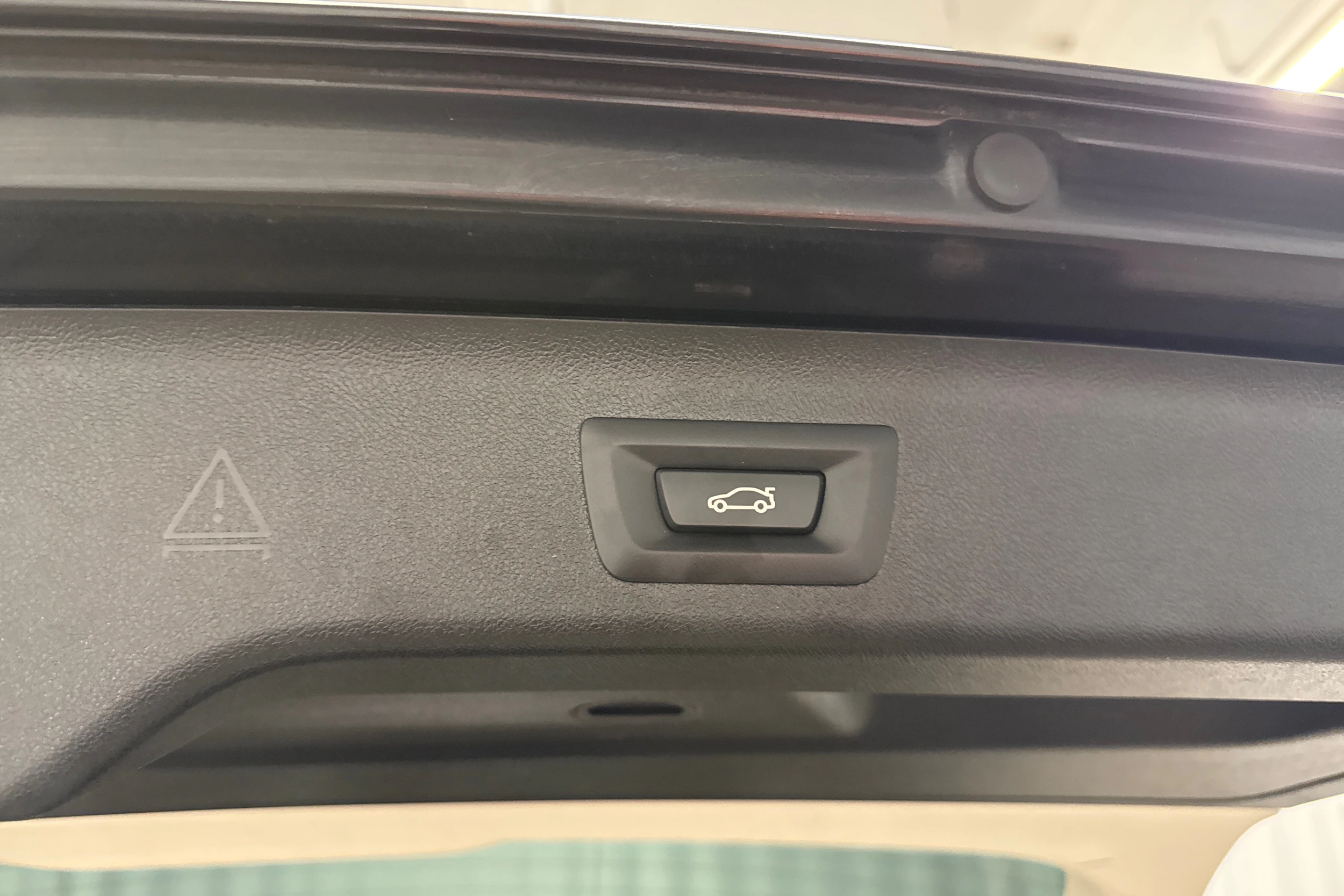 Musta BMW 520 2019 kuva 15.