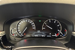 sininen BMW 520 2019 kuva 16.