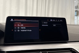 musta BMW 520 2020 kuva 24.
