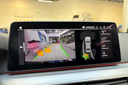 Musta BMW 520 2022 kuva 19.