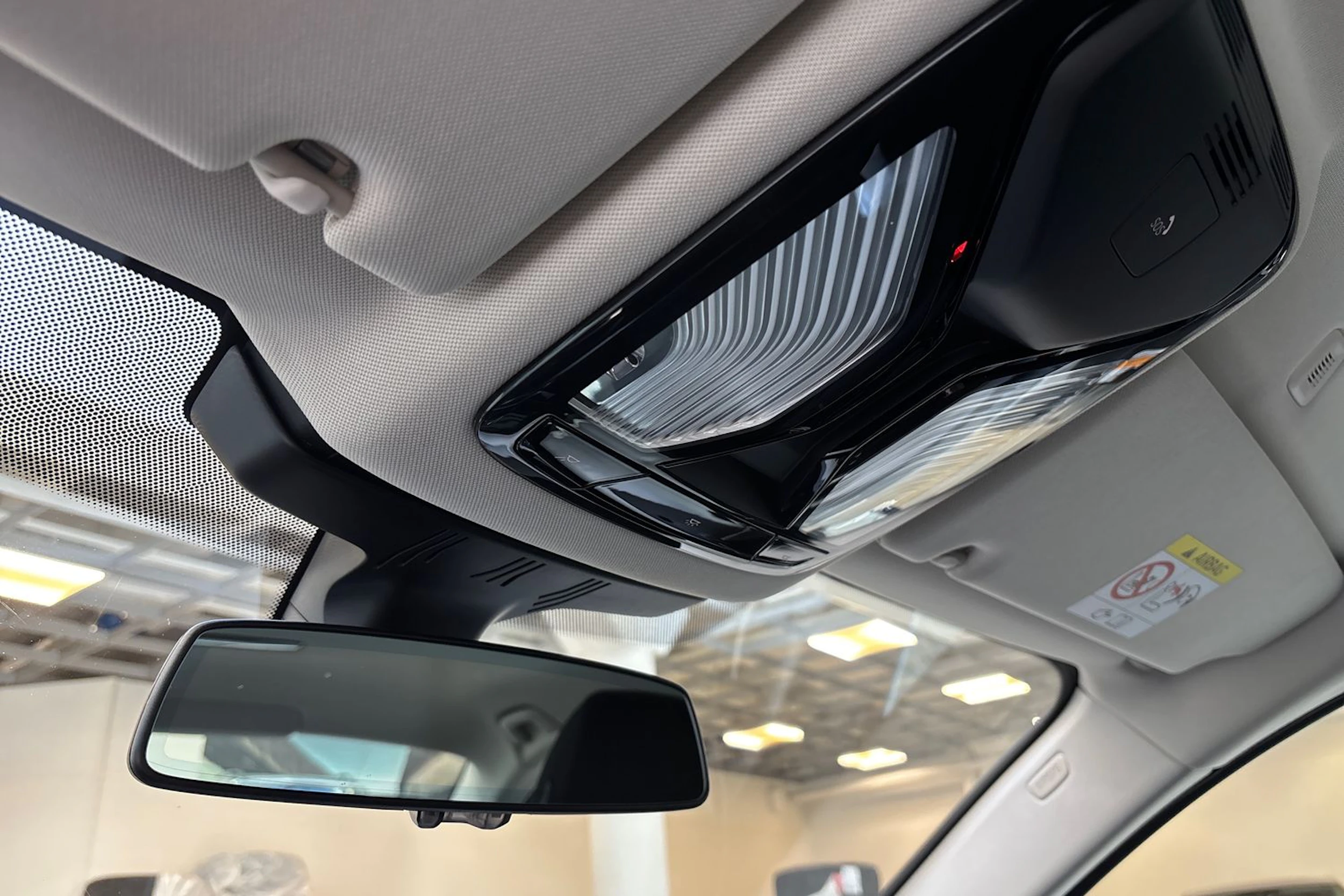 Musta BMW 520 2022 kuva 22.