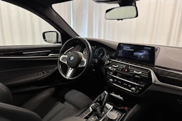 hopea BMW 520 2021 kuva 12.