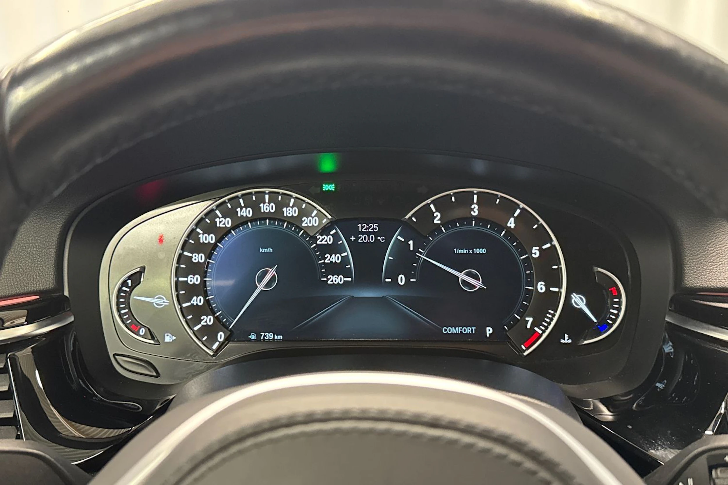 hopea BMW 520 2021 kuva 16.