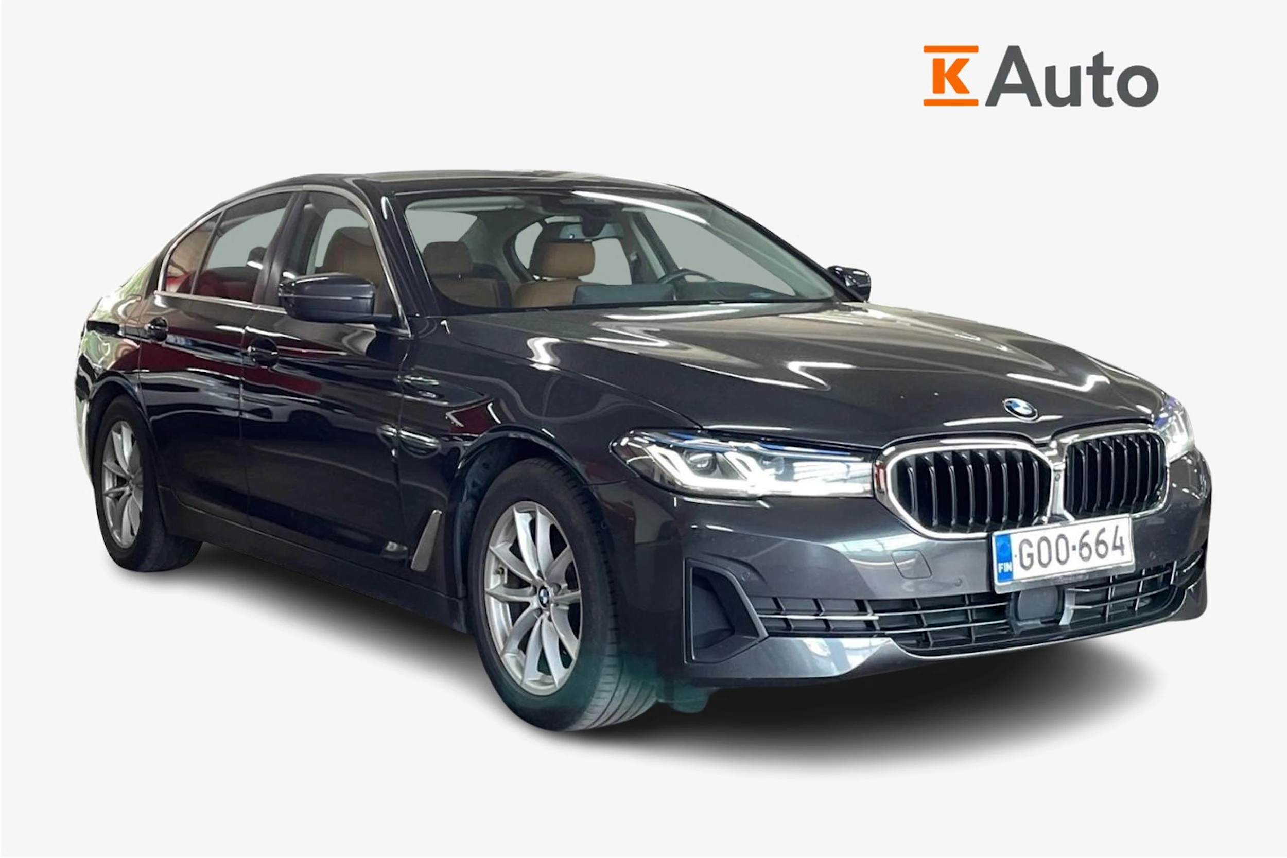 Harmaa BMW 520 2021 kuva 1.