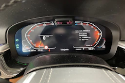 Harmaa BMW 520 2021 kuva 11.