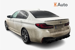 valkoinen BMW 520 2021 kuva 2.