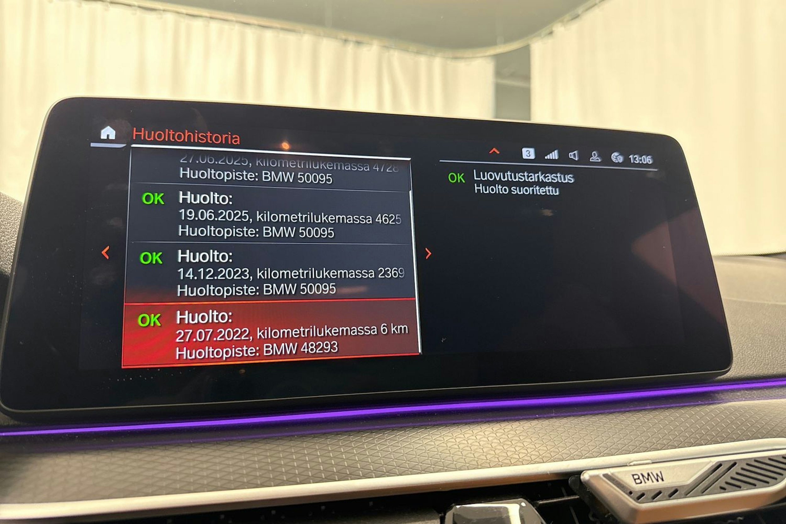 sininen BMW 520 2022 kuva 25.