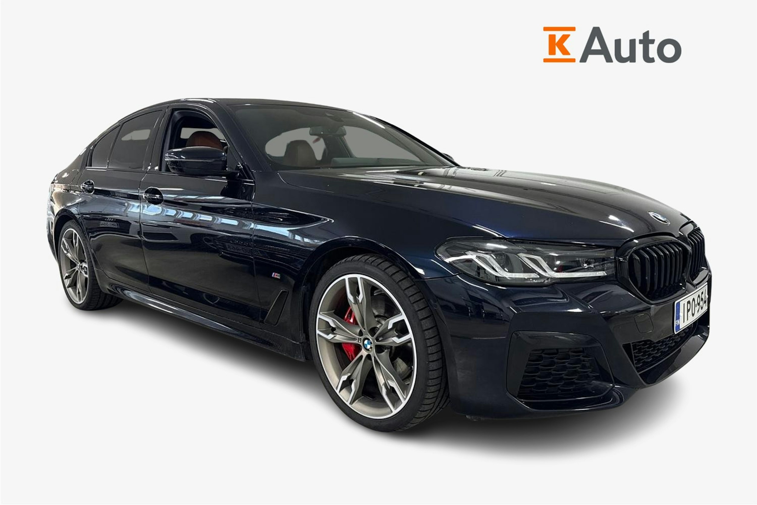 Musta BMW 520 2023 kuva 1.