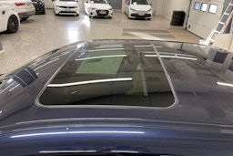 sininen BMW 523 2008 kuva 14.