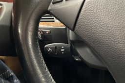 sininen BMW 523 2008 kuva 21.