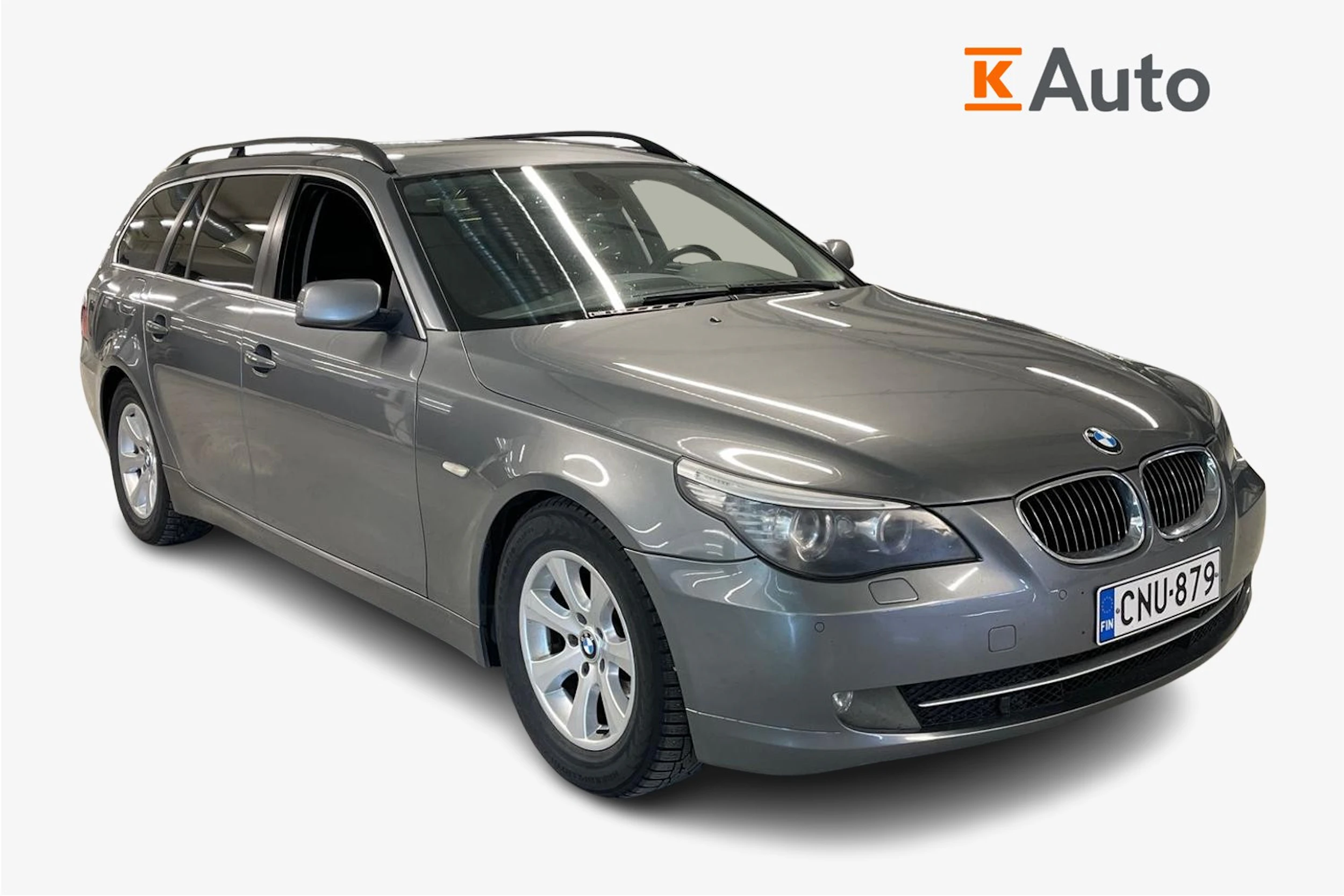 Harmaa BMW 523 2008 kuva 1.