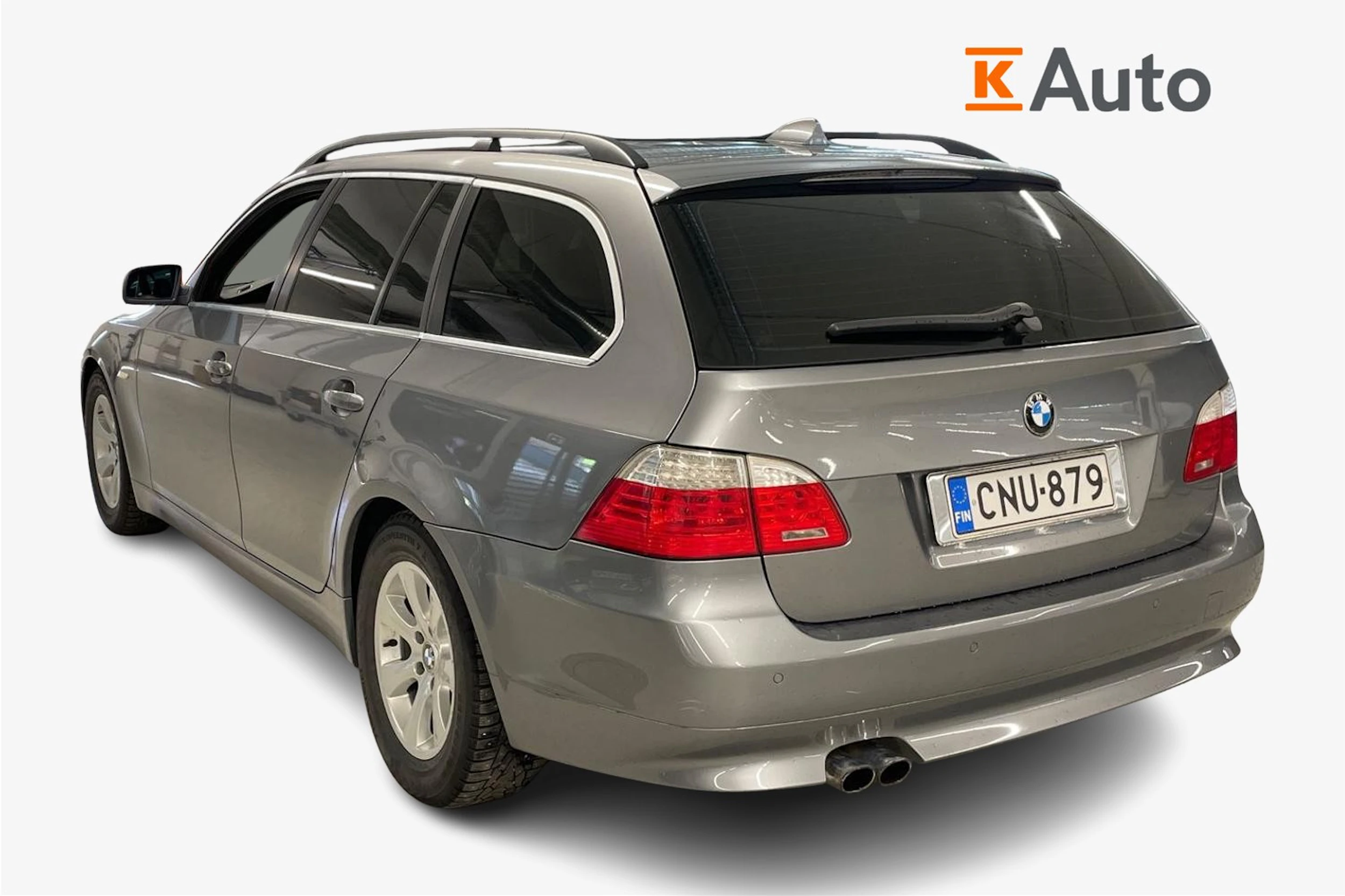 Harmaa BMW 523 2008 kuva 2.