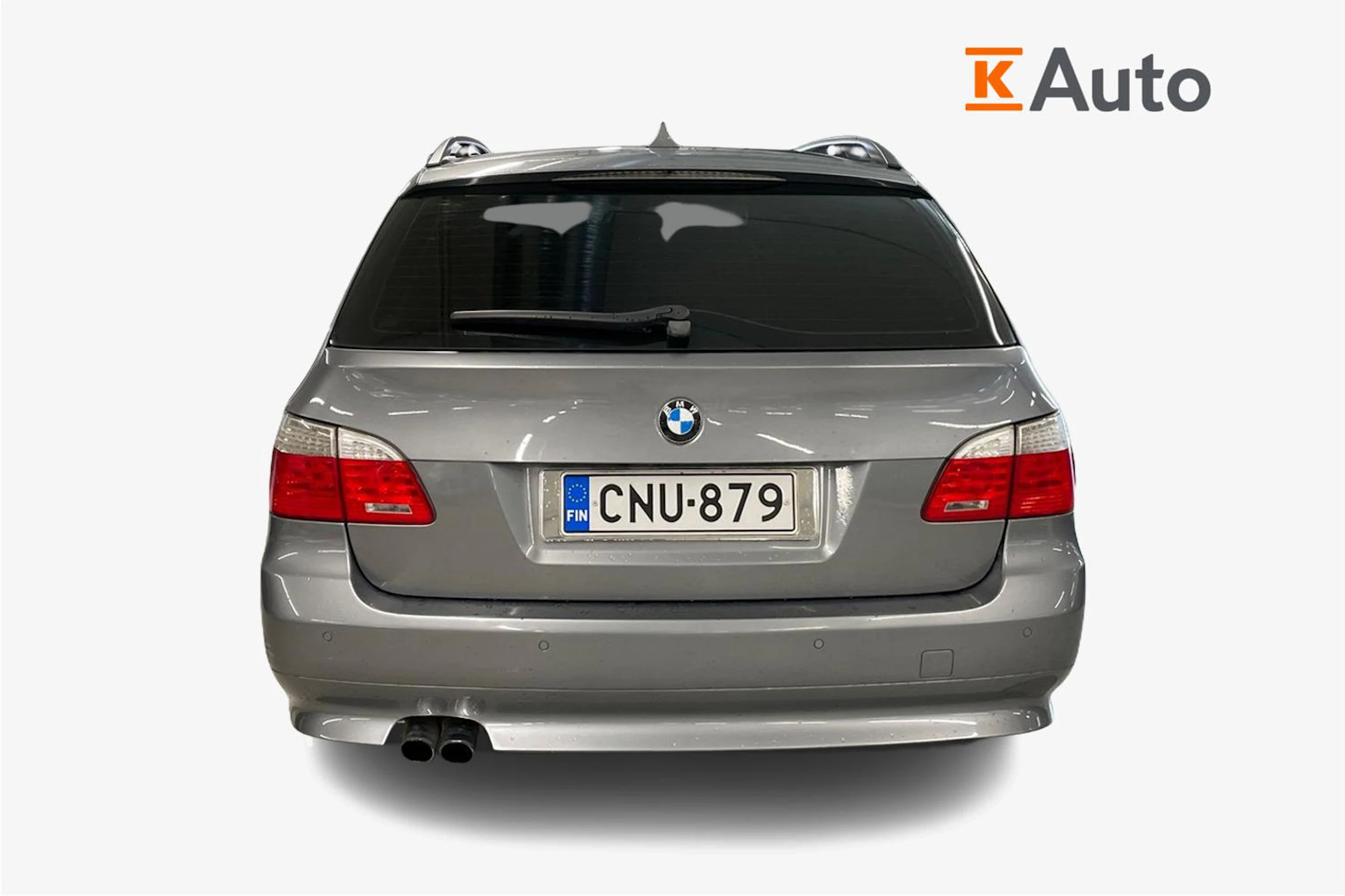 Harmaa BMW 523 2008 kuva 3.