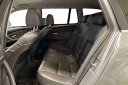 Harmaa BMW 523 2008 kuva 8.