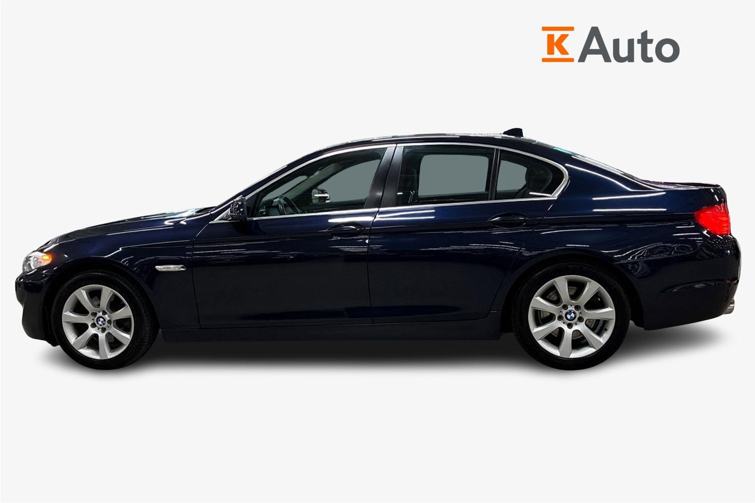 BMW 523 A F10 Sedan 2010, kuva 5/22