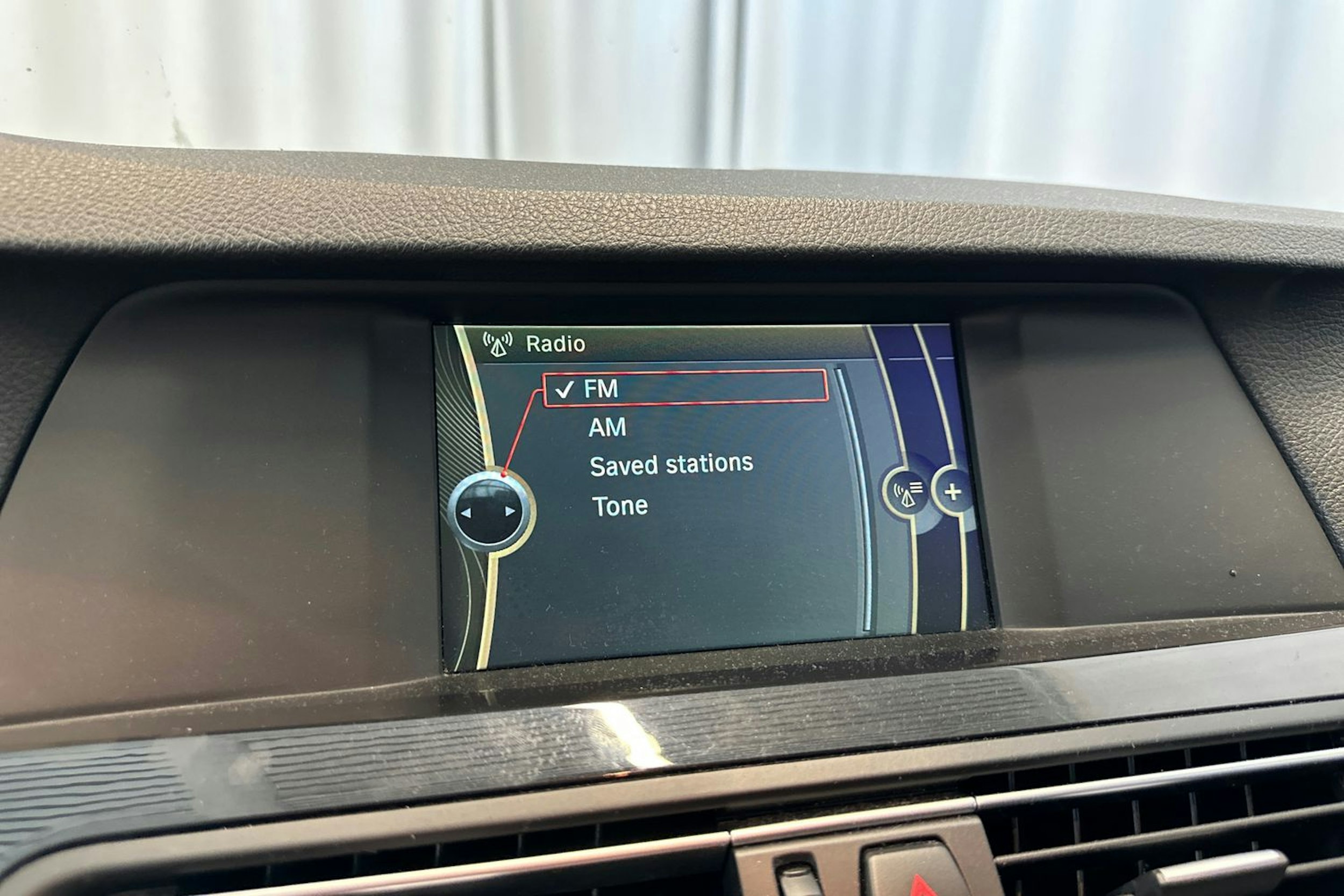 harmaa BMW 525 2011 kuva 24.