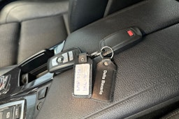 harmaa BMW 525 2011 kuva 28.