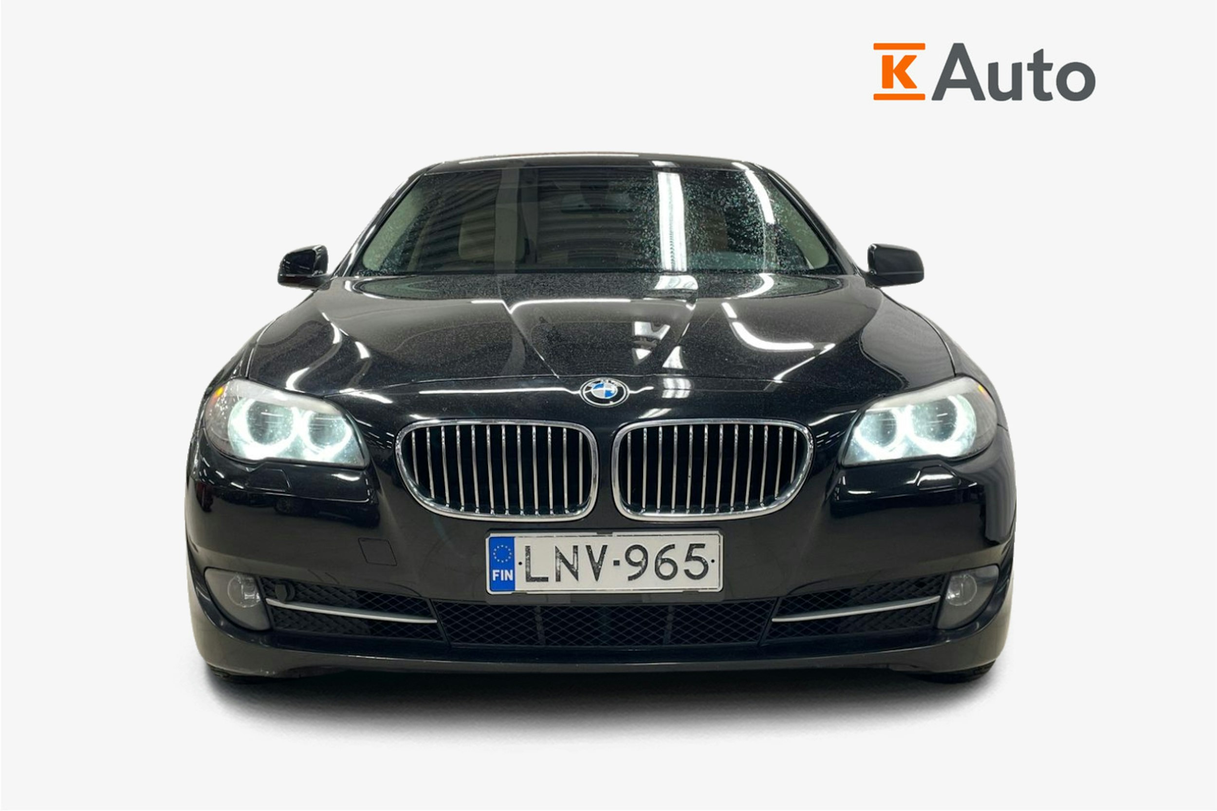 Musta BMW 525 2012 kuva 4.