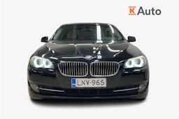 Musta BMW 525 2012 kuva 4.