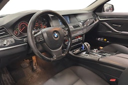 harmaa BMW 525 2012 kuva 3.