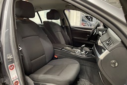 harmaa BMW 525 2012 kuva 29.