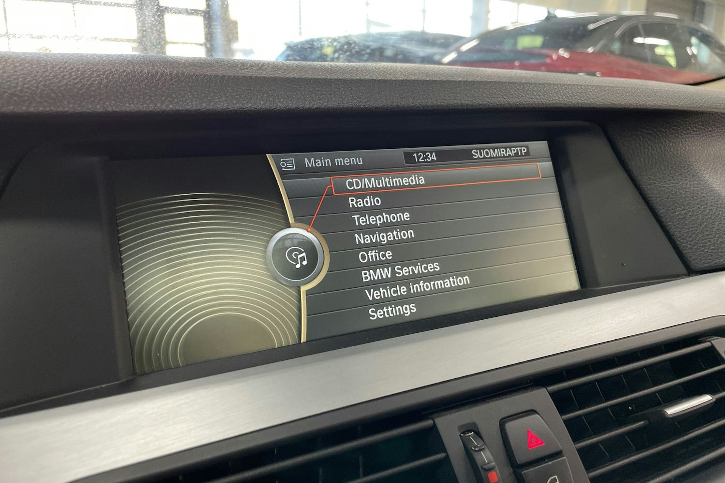 Ruskea (beige) BMW 525 2012 kuva 17.