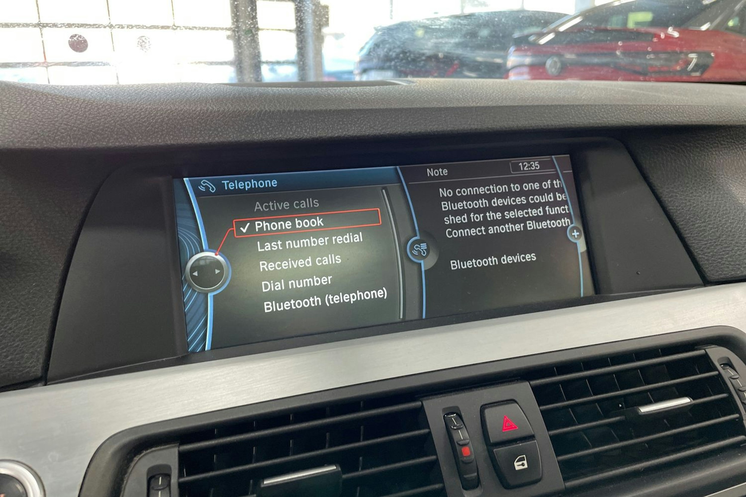 Ruskea (beige) BMW 525 2012 kuva 18.