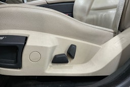 Ruskea (beige) BMW 525 2012 kuva 23.