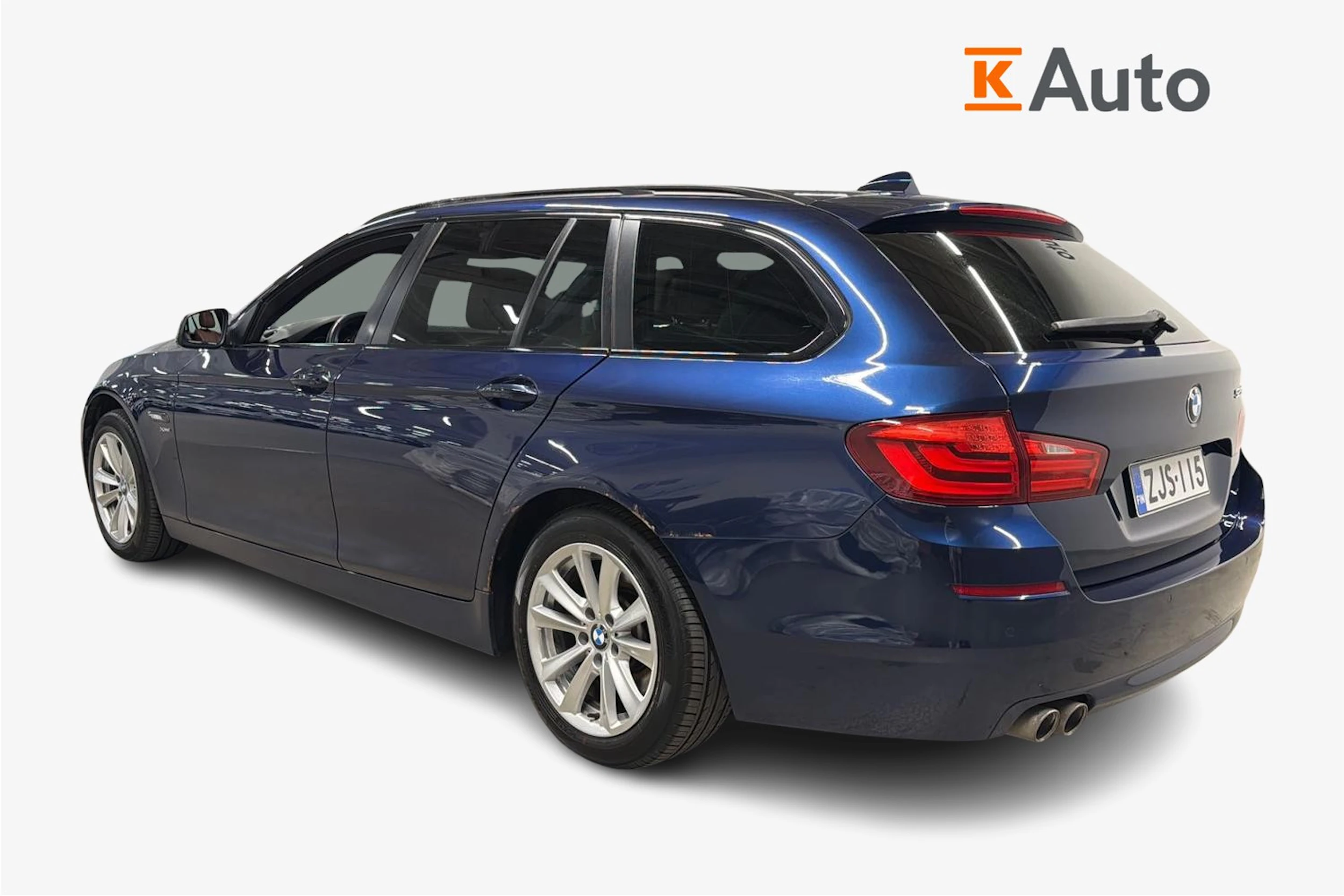 sininen BMW 525 2012 kuva 2.