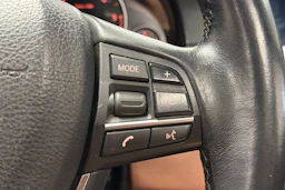 sininen BMW 525 2012 kuva 14.