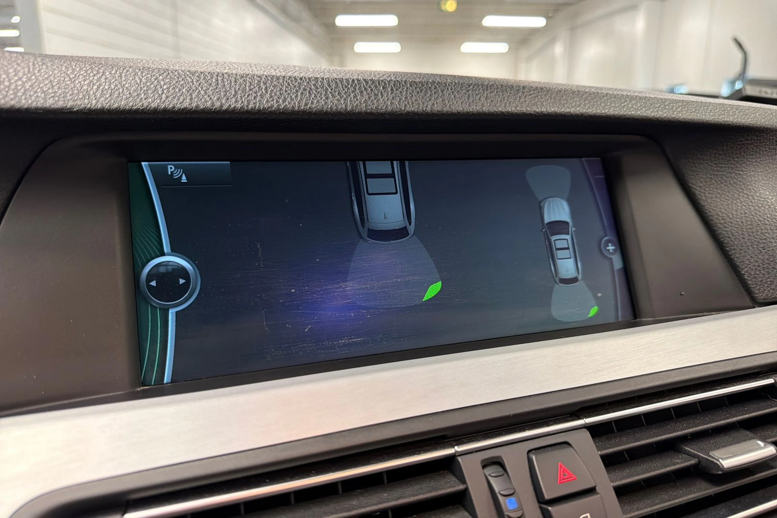 sininen BMW 525 2012 kuva 19.