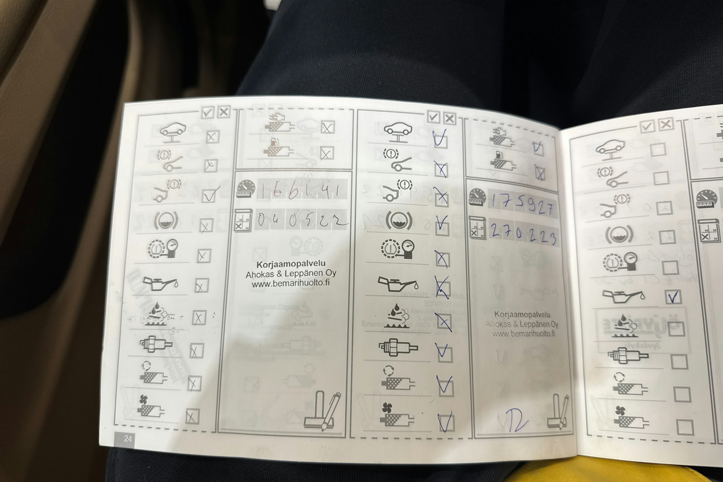 ruskea (beige) BMW 528 2010 kuva 31.