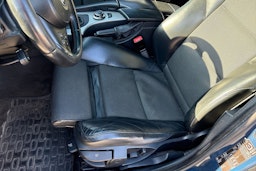 sininen BMW 530 2007 kuva 37.