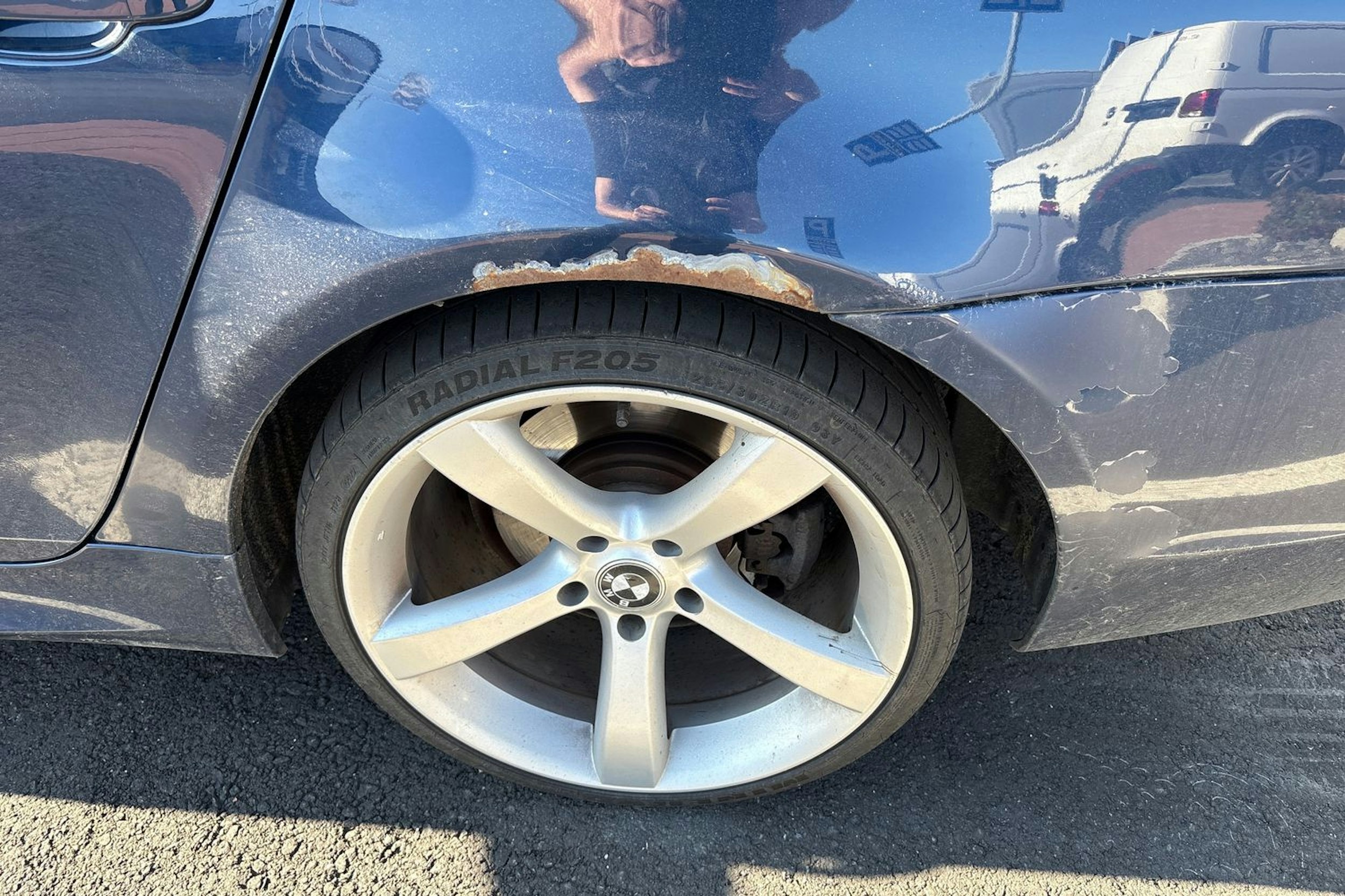 sininen BMW 530 2007 kuva 38.