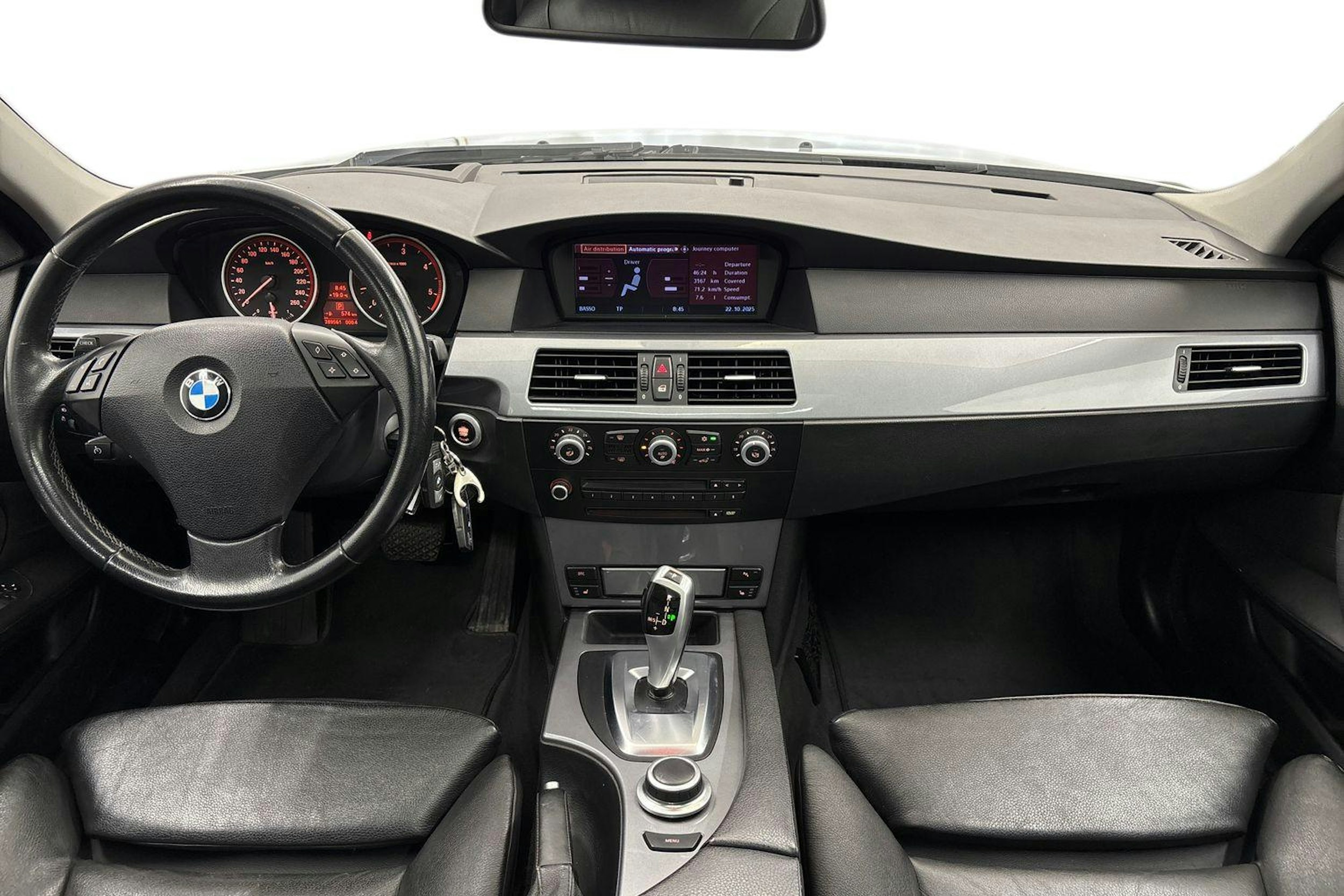 Hopea BMW 530 2007 kuva 9.