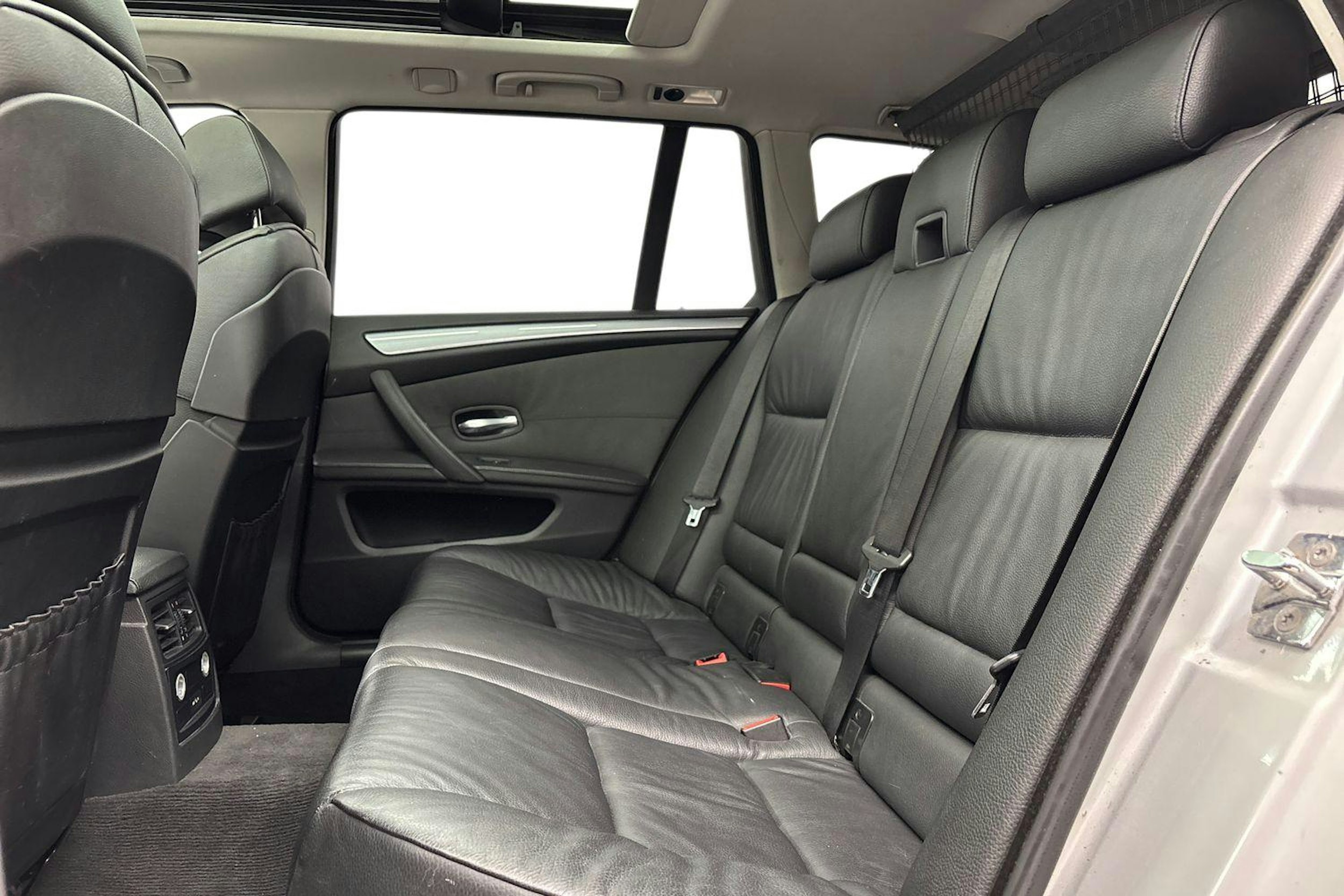 Hopea BMW 530 2007 kuva 10.