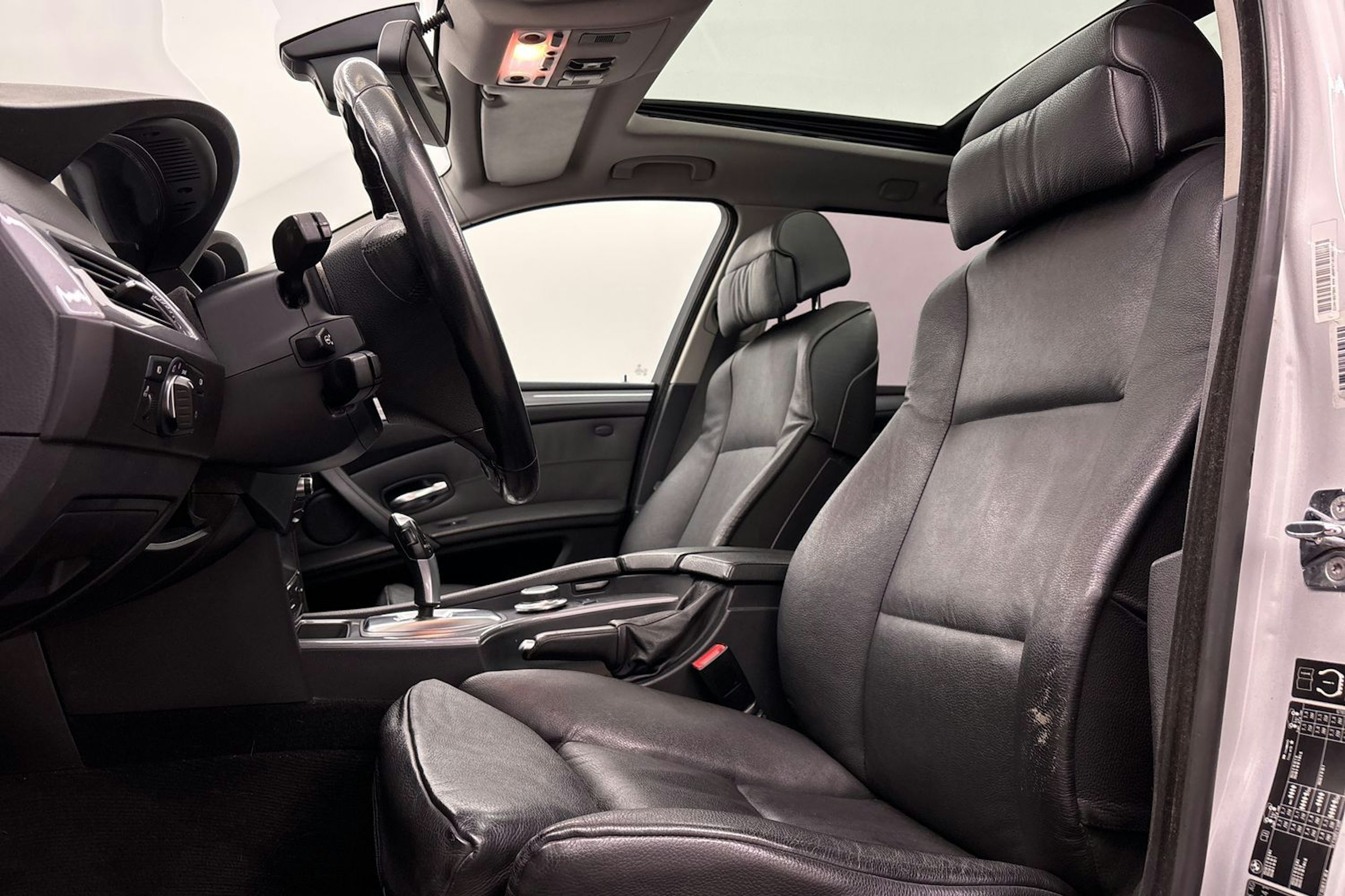 Hopea BMW 530 2007 kuva 14.