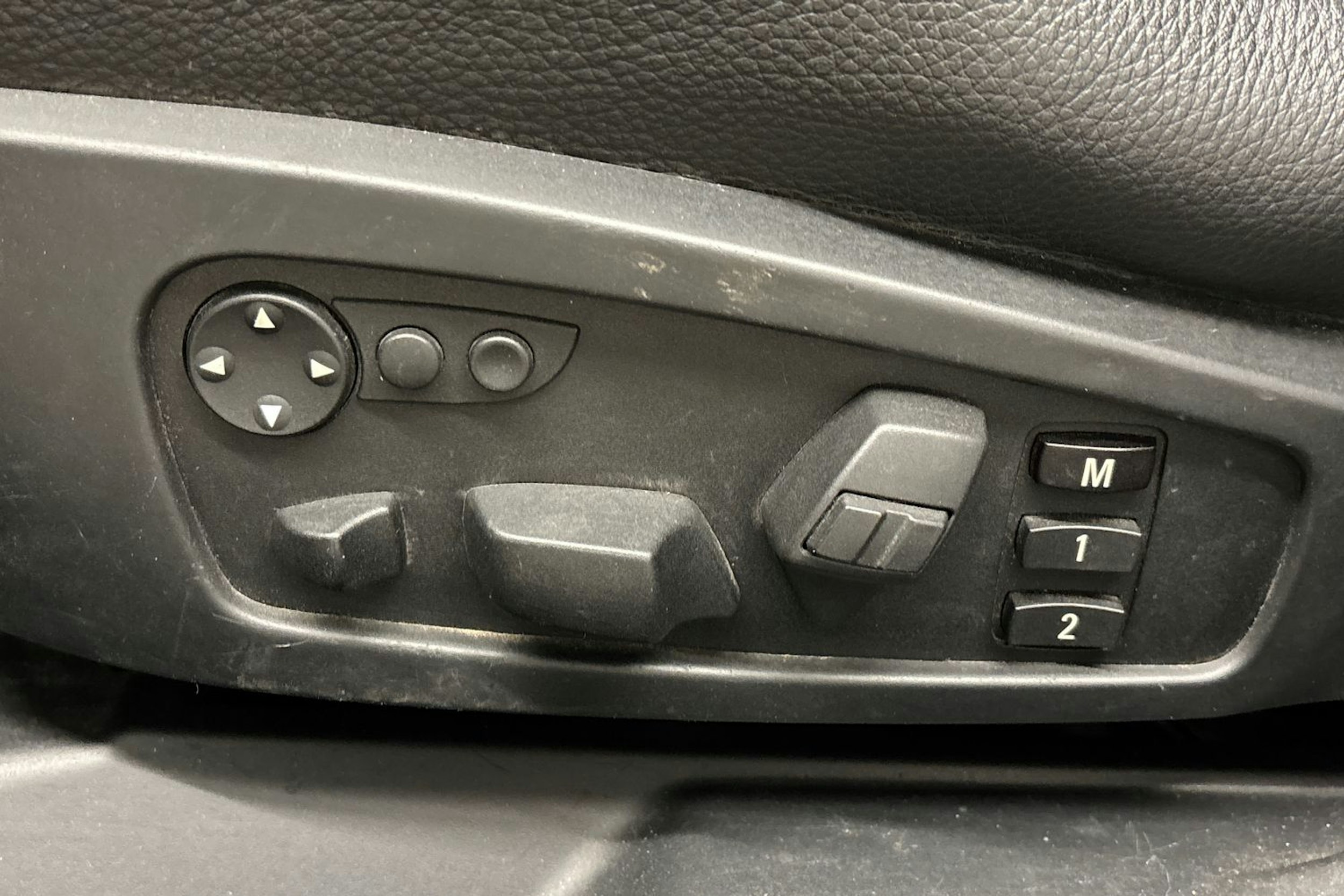 Hopea BMW 530 2007 kuva 15.