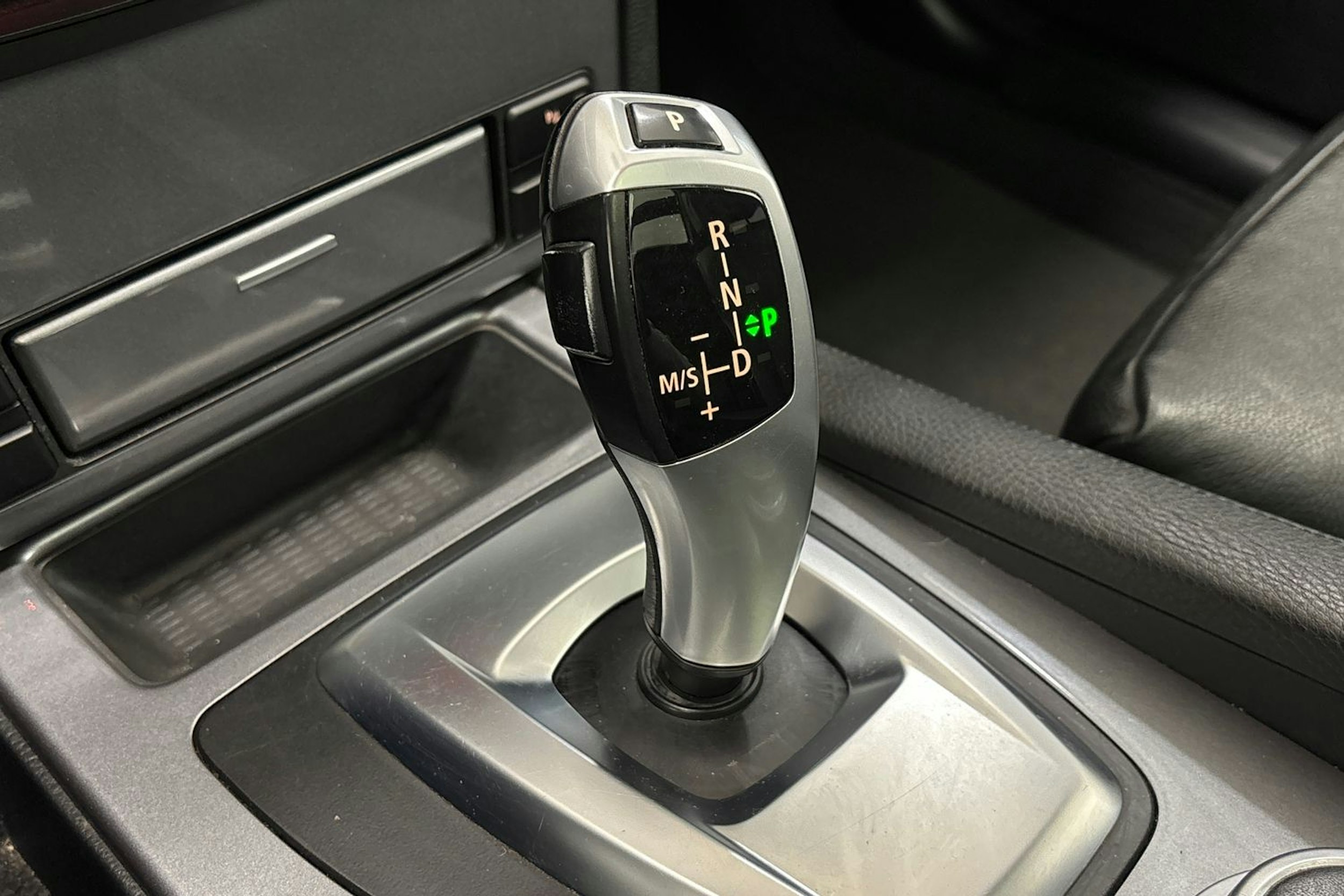 Hopea BMW 530 2007 kuva 23.